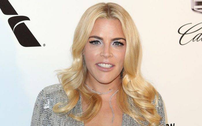 Busy Philipps Lifestyle, Wiki, Net Worth, Income, Salary, House, Cars, Favorites, Affairs, Awards, Family, Facts & Biography