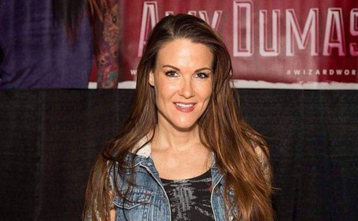 Amy Dumas (Lita) Lifestyle, Wiki, Net Worth, Income, Salary, House, Cars, Favorites, Affairs, Awards, Family, Facts & Biography