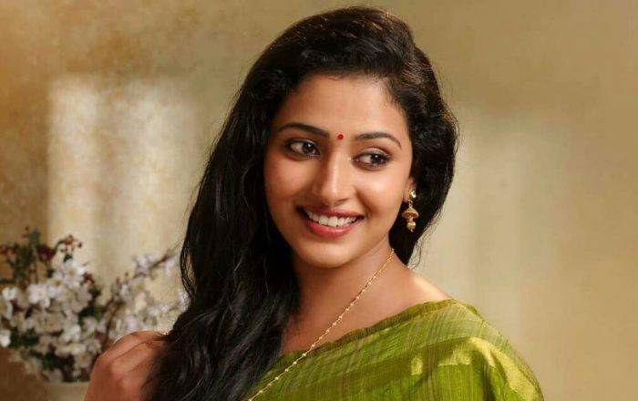 Anu Sithara Lifestyle Wiki Net Worth Income Salary House