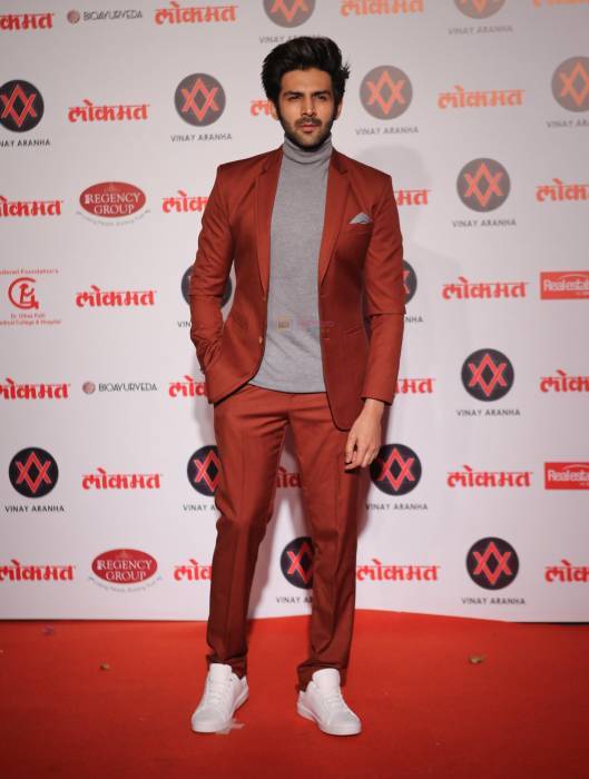Kartik Aaryan Lifestyle, Wiki, Net Worth, Income, Salary, House, Cars