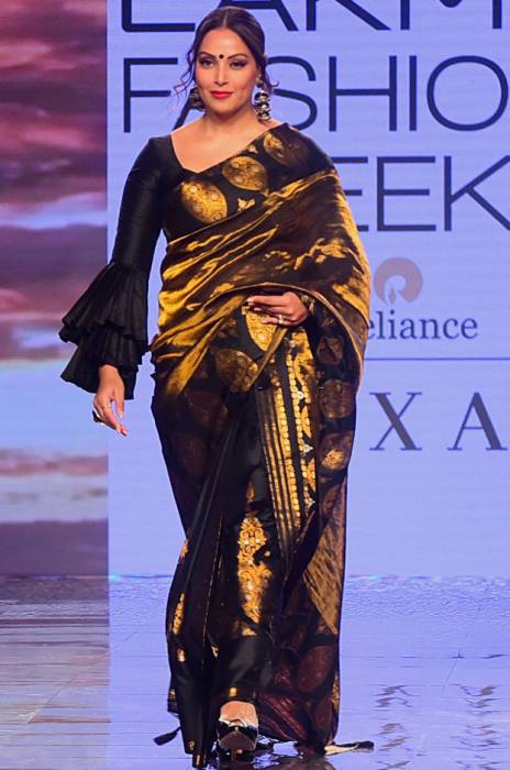 Bipasha Basu Lifestyle Height Wiki Net Worth Income