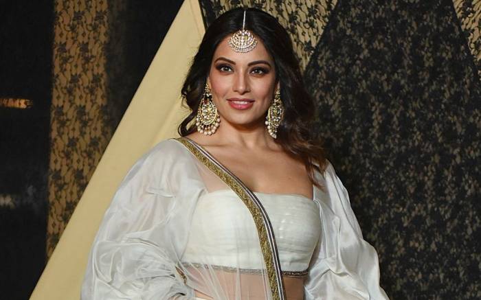Bipasha Basu Lifestyle Height Wiki Net Worth Income