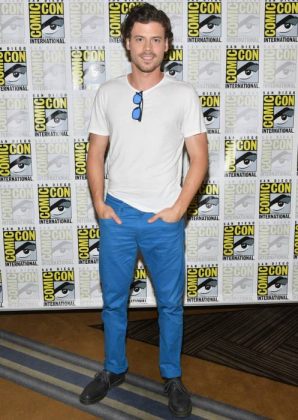 Francois Arnaud Lifestyle, Age, Height, Weight, Family, Wiki, Net Worth