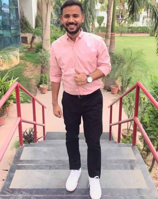Rj Kartik Looks
